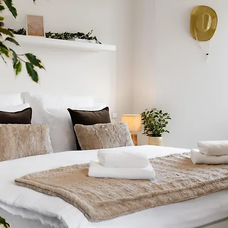 Beautiful Apartments With Parking In A Quiet Location Ostrava Exterior photo