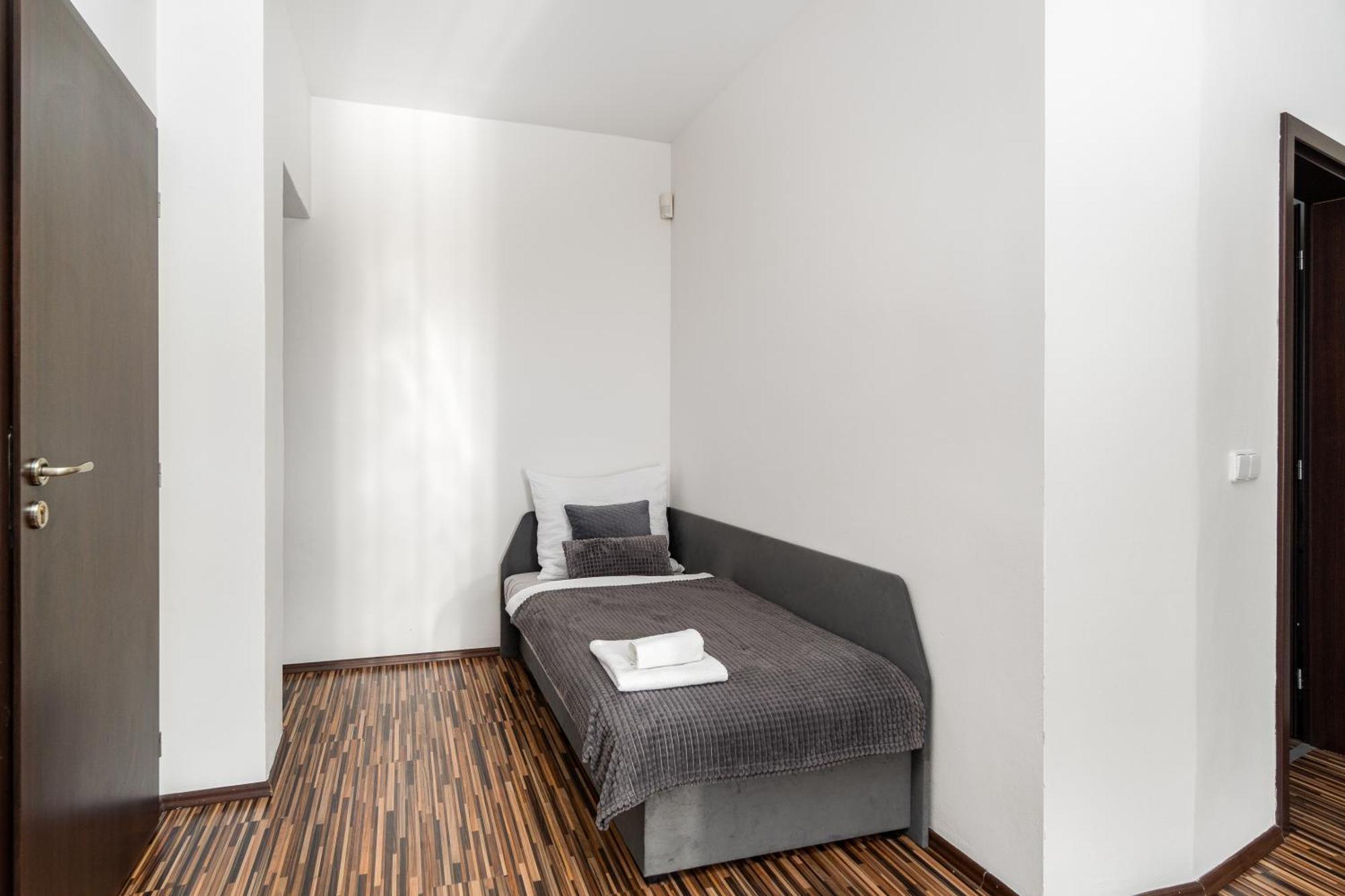 Beautiful With Parking In A Quiet Location Ostrava